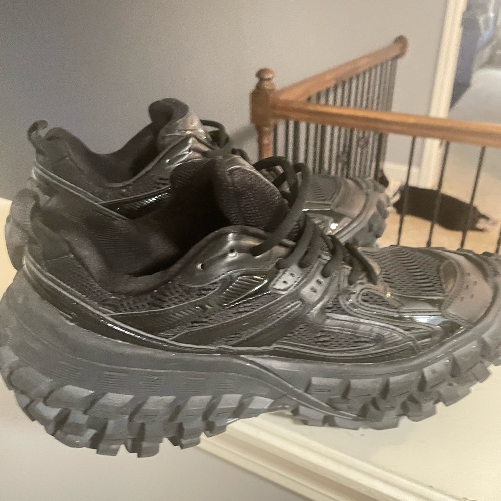 Black Balenciaga Defender